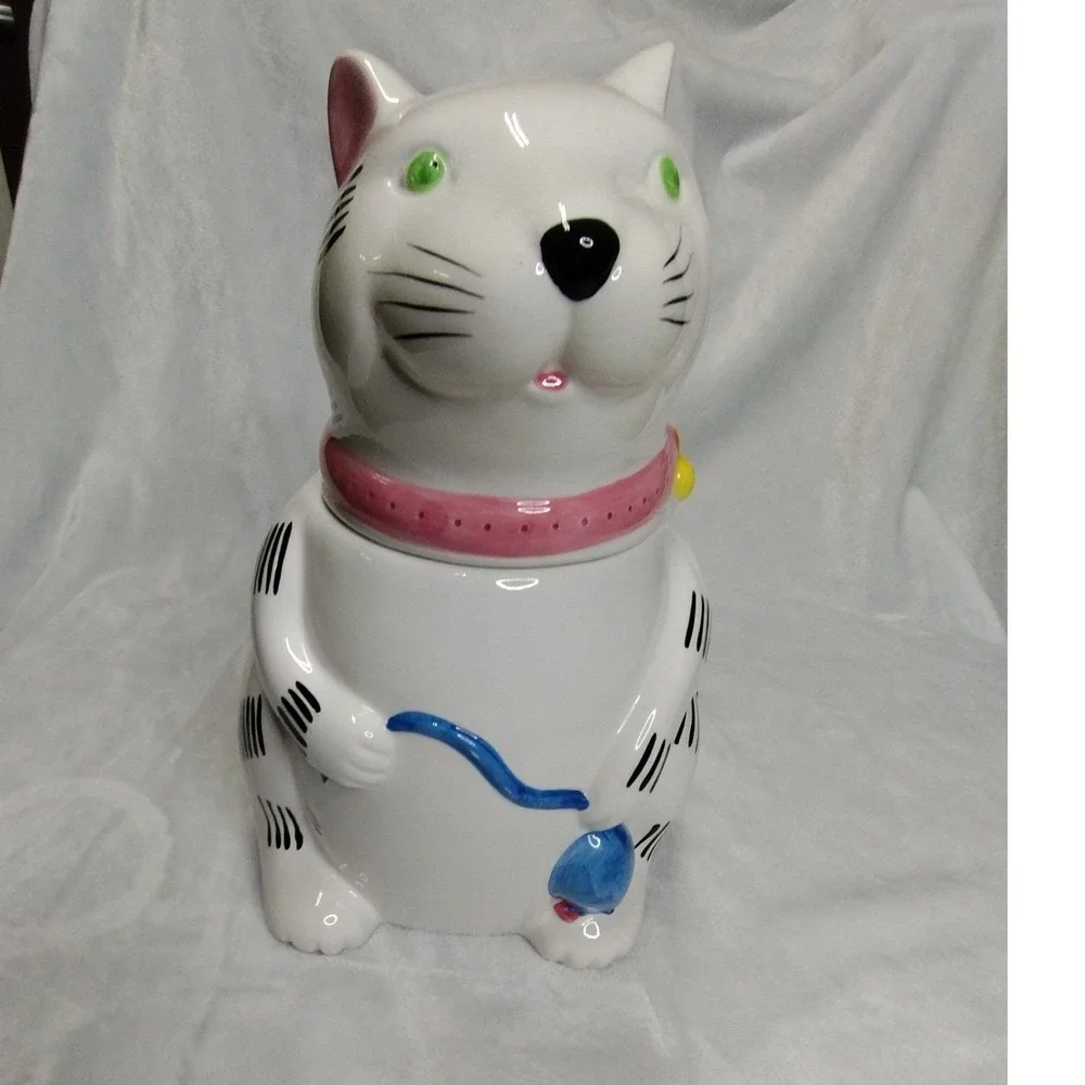 Vintage Ceramic Cat Cookie Jar‎ Taiwan White Cat w Mouse Yarn 1980s